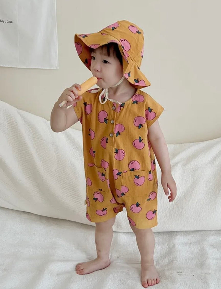 apple yellow hat