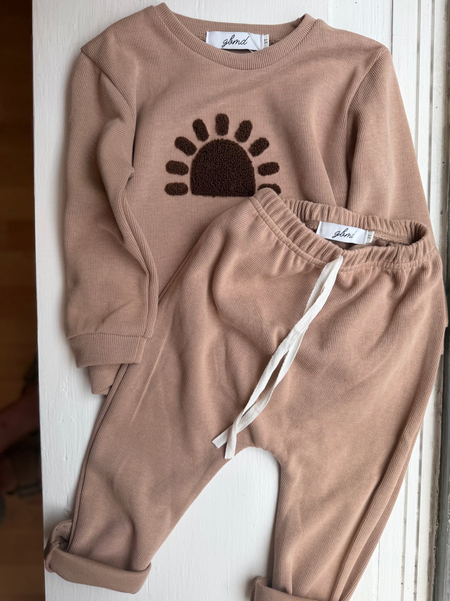 mocha sunset sweatsuit