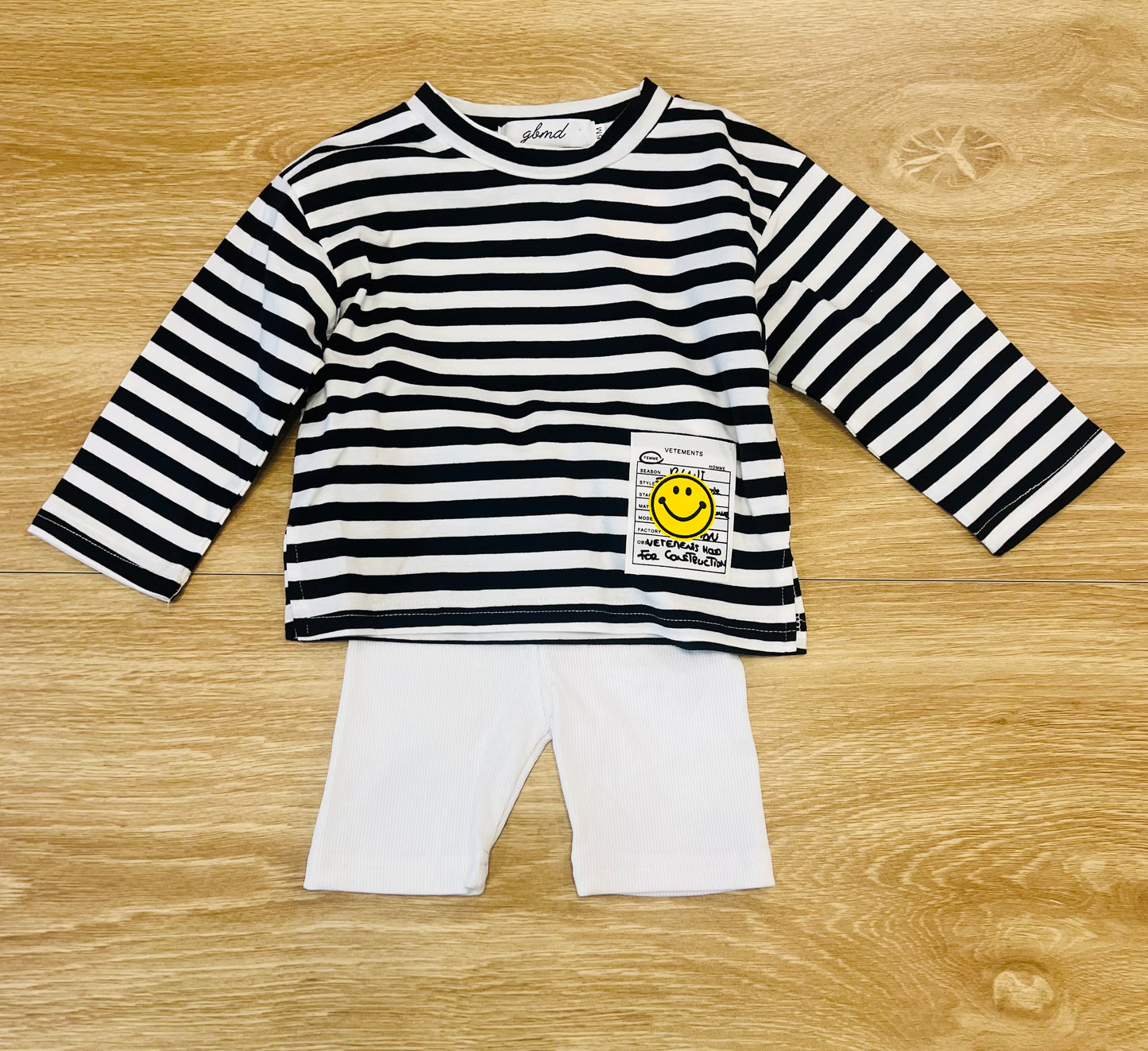 beetle juice long tee